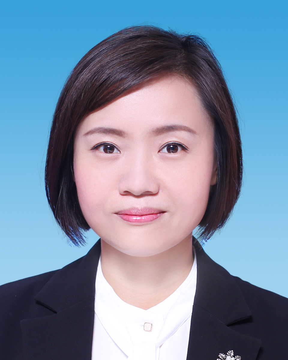 党委委员、工会主席—罗文洁